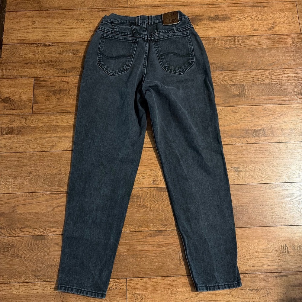 Vintage Lee Riveted Black High Waisted Tapered Mom Jeans Size XS - Picture 2 of 8